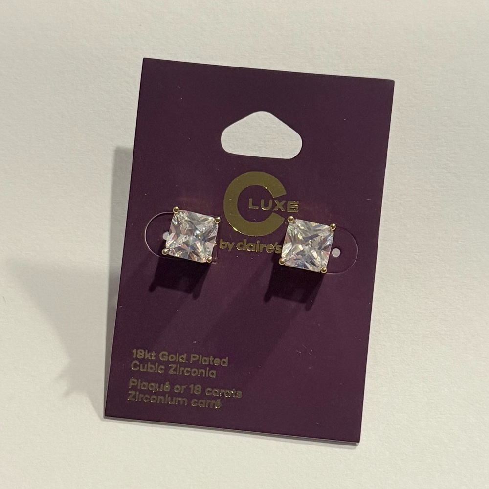18kt gold plated NWT cubic zirconia earrings #24